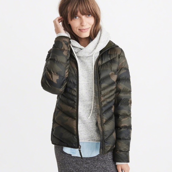 Abercrombie & Fitch Packable Down Puffer Jacket - Picture 3 of 7